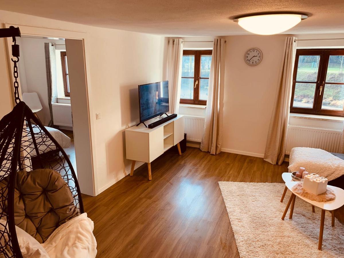 Felix Living 2, Cozy & Modern & Netflix Wohnung Mit Blick Ins Gruene Пассау Экстерьер фото